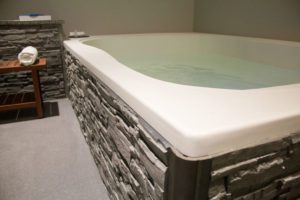 royal-spa-open-float-tank-1030x687