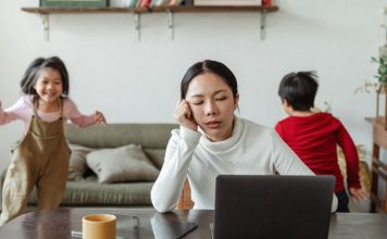 From Working Mom to Staying Home: The Grass Isn’t Always Greener