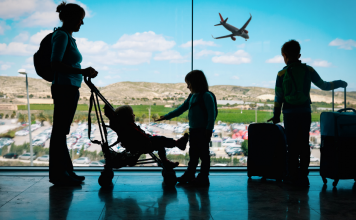 10 Things That Are True About Traveling for the Holidays