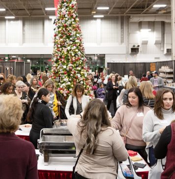 Junior League of Indianapolis Holiday Mart: Fun for the Whole Family Holiday Mart