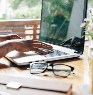 The Evolution of the Working Mom